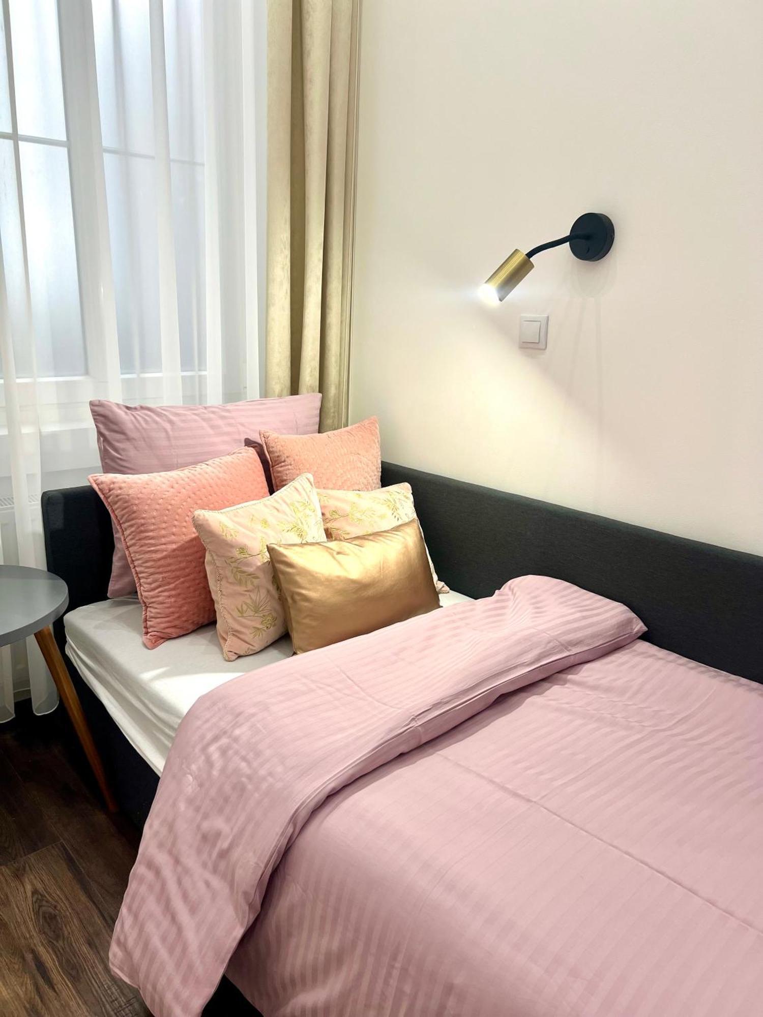 Elizabeth Apartment Deluxe Budapest Exterior foto